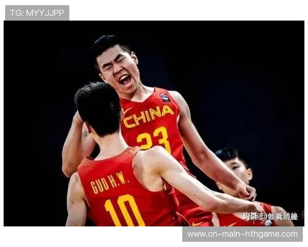 中国男篮展现坚韧意志，中国男篮的辉煌时刻