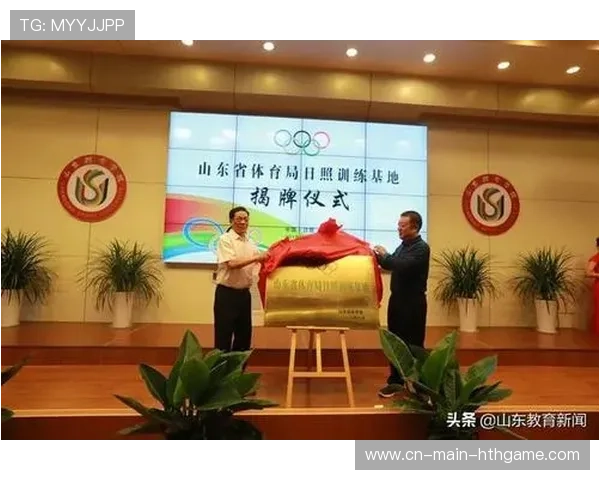 世界举重康复专家义诊周在多城开展,世界举重强国 世界举重康复专家义诊周在多城开展,世界举重强国